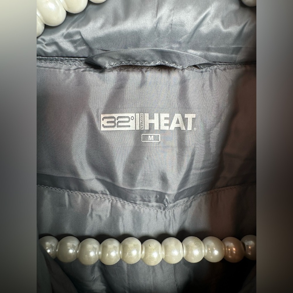 32 Degrees Gray Quilted Vest - Picture 4 of 8
